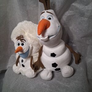 Disney Fozen White Plush Combo